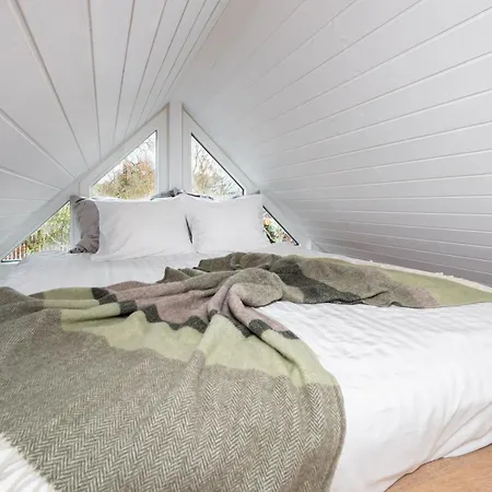 Private Small House With Sauna And Terrace In Сasa de vacaciones