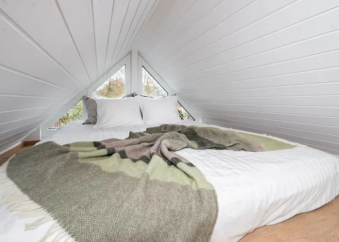 Private Small House With Sauna And Terrace In Сasa de vacaciones