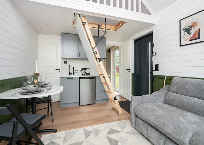 Private Small House With Sauna And Terrace In بيت للعطل تالين